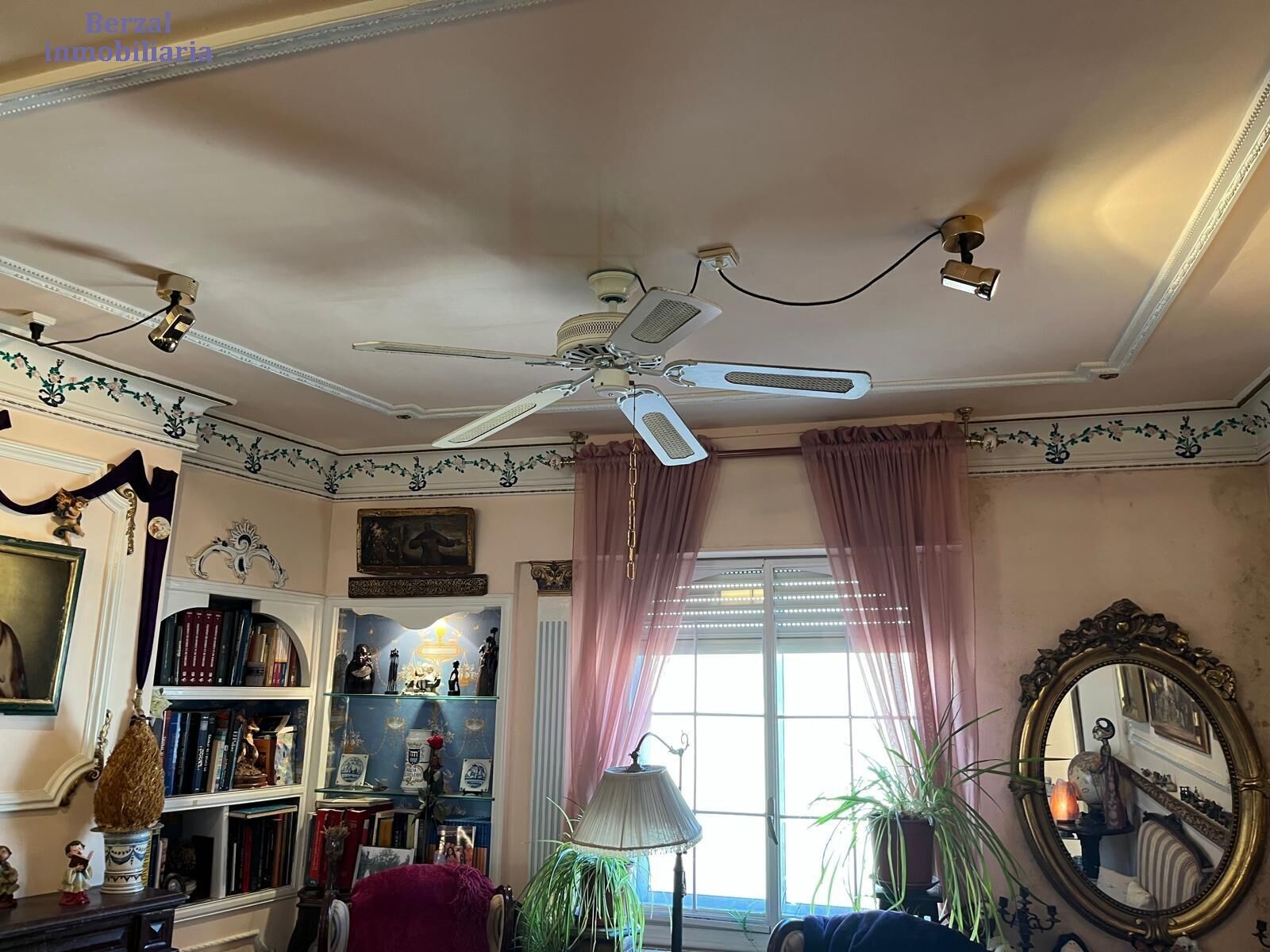 Sala d'estar de Pis en venda en  Logroño amb Aire condicionat, Calefacció i Terrassa