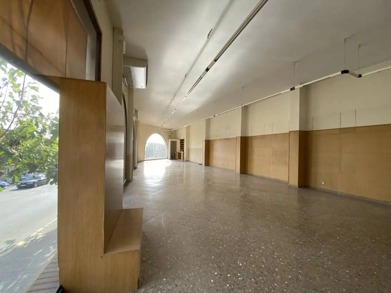 Local comercial de lloguer a Plaza PAU CASALS, imagen 5
