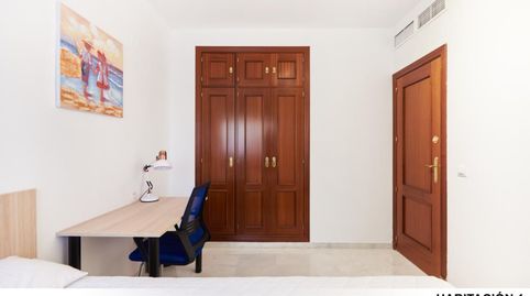 Foto 4 de Habitació a El Plantinar – Avda. La Paz - El Juncal, Sevilla Capital