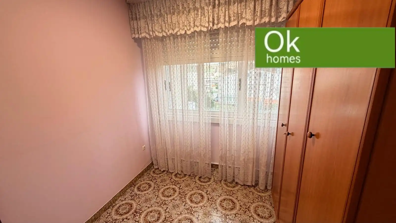Bedroom of Flat for sale in Arteixo  with Furnished, Oven and Microwave