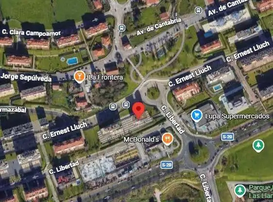 Vista exterior de Piso en venta en Santander