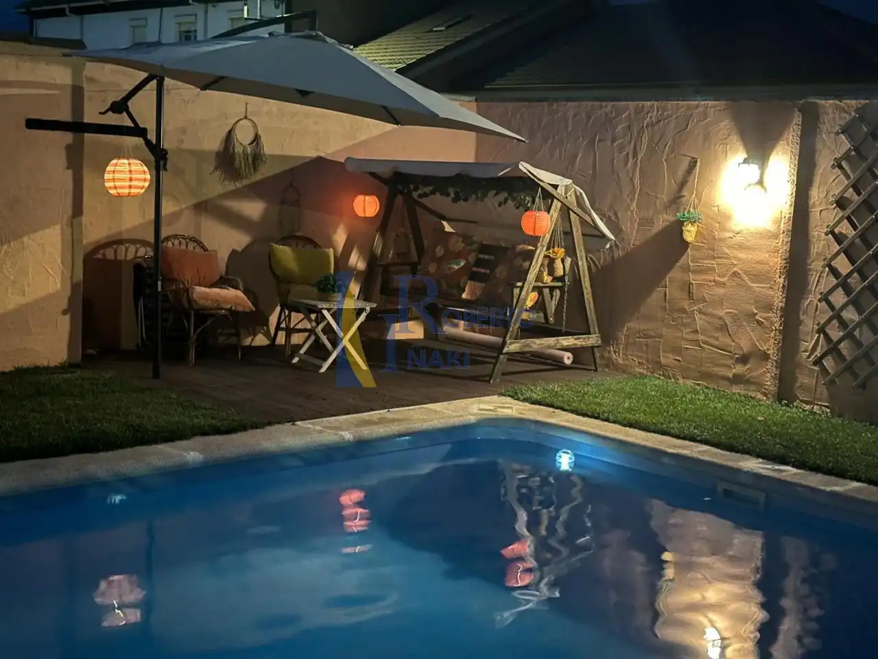 Piscina de Casa o chalet en venta en Cubillas de los Oteros con Calefacción, Jardín privado y Piscina