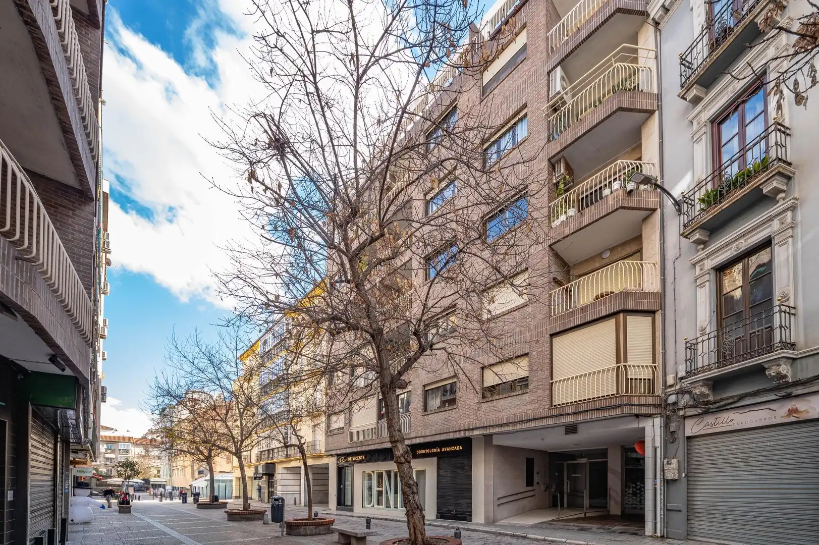 Vista exterior de Pis en venda en Granada amb Aire condicionat, Calefacció i Moblat