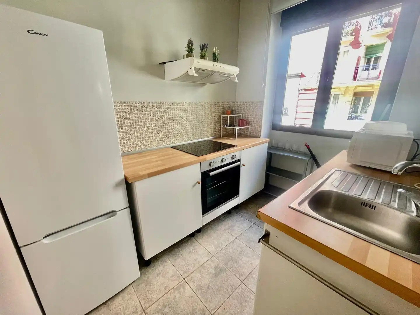 Küche von Wohnung zur Miete in Madrid mit Klimaanlage, Heizung und Möbliert