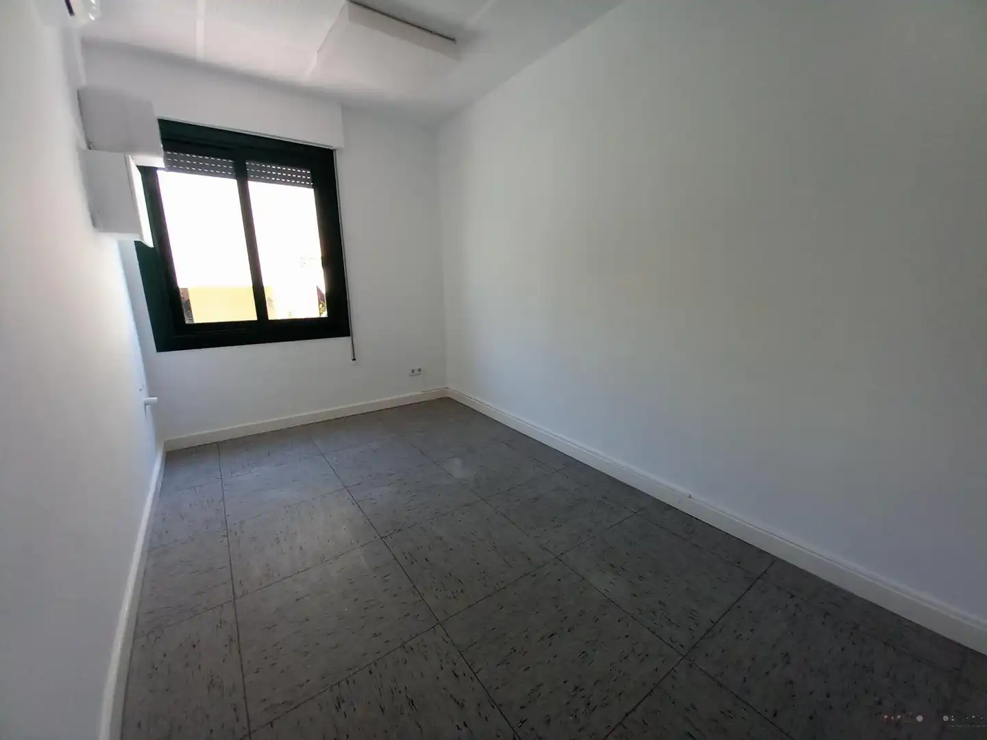 Local comercial de lloguer a Centre, imagen 2