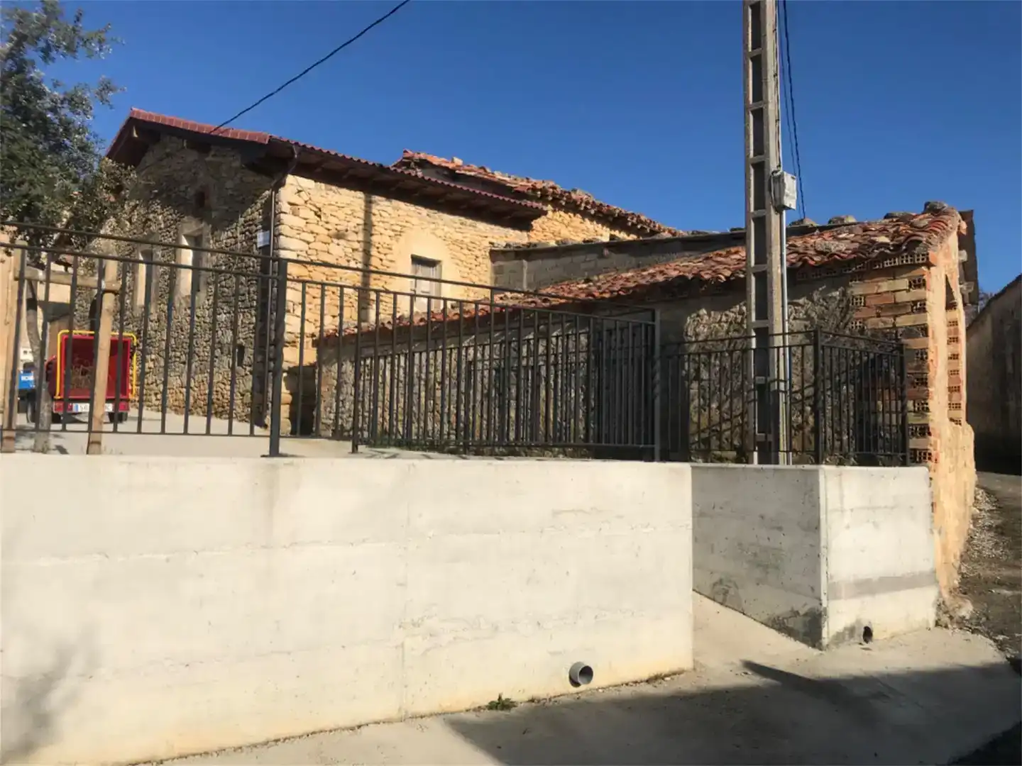 Vista exterior de Casa o xalet en venda en Merindad de Cuesta-Urria