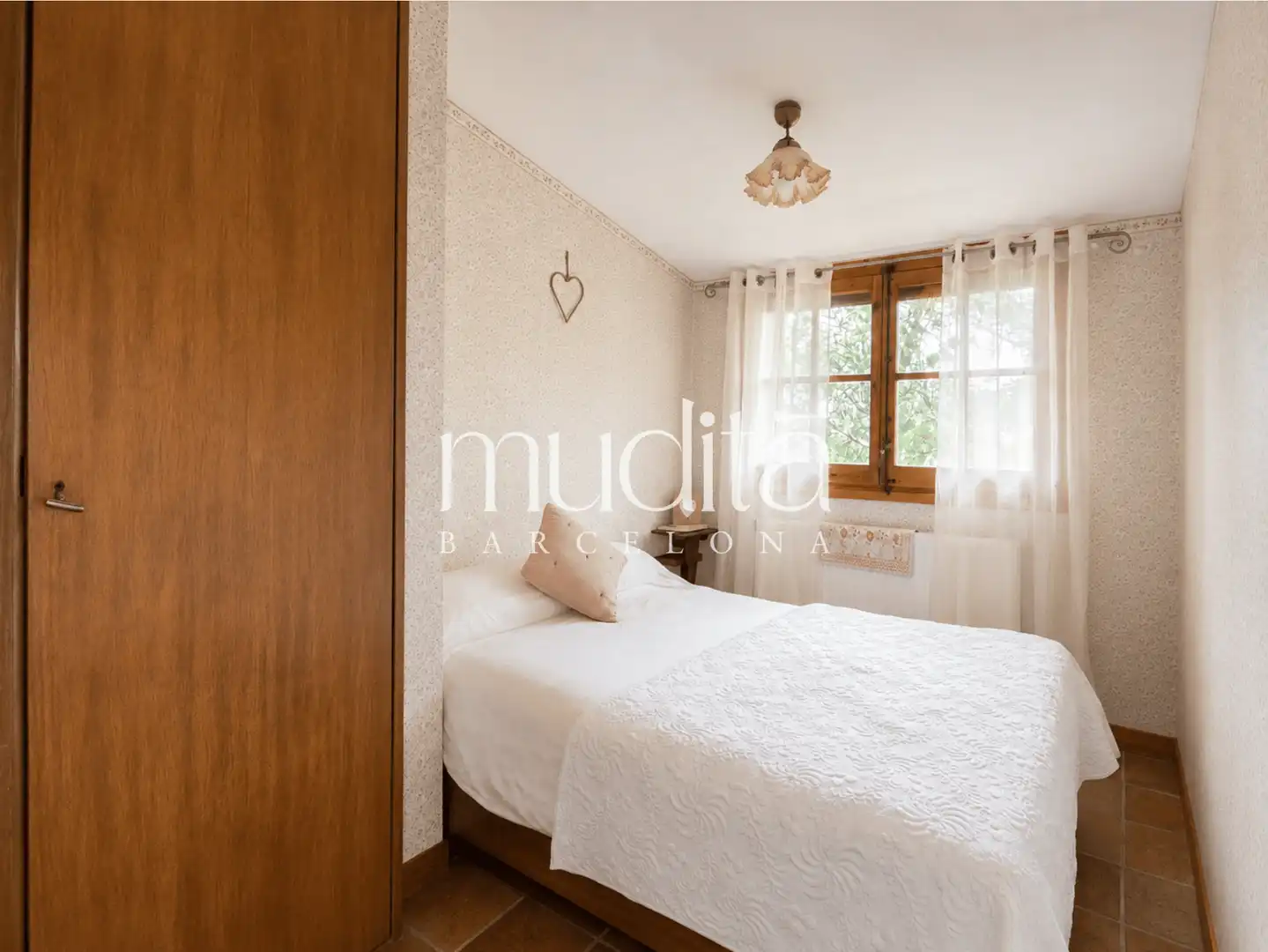 Habitación de Casa o chalet en venta en Sant Celoni con Calefacción, Jardín privado y Terraza