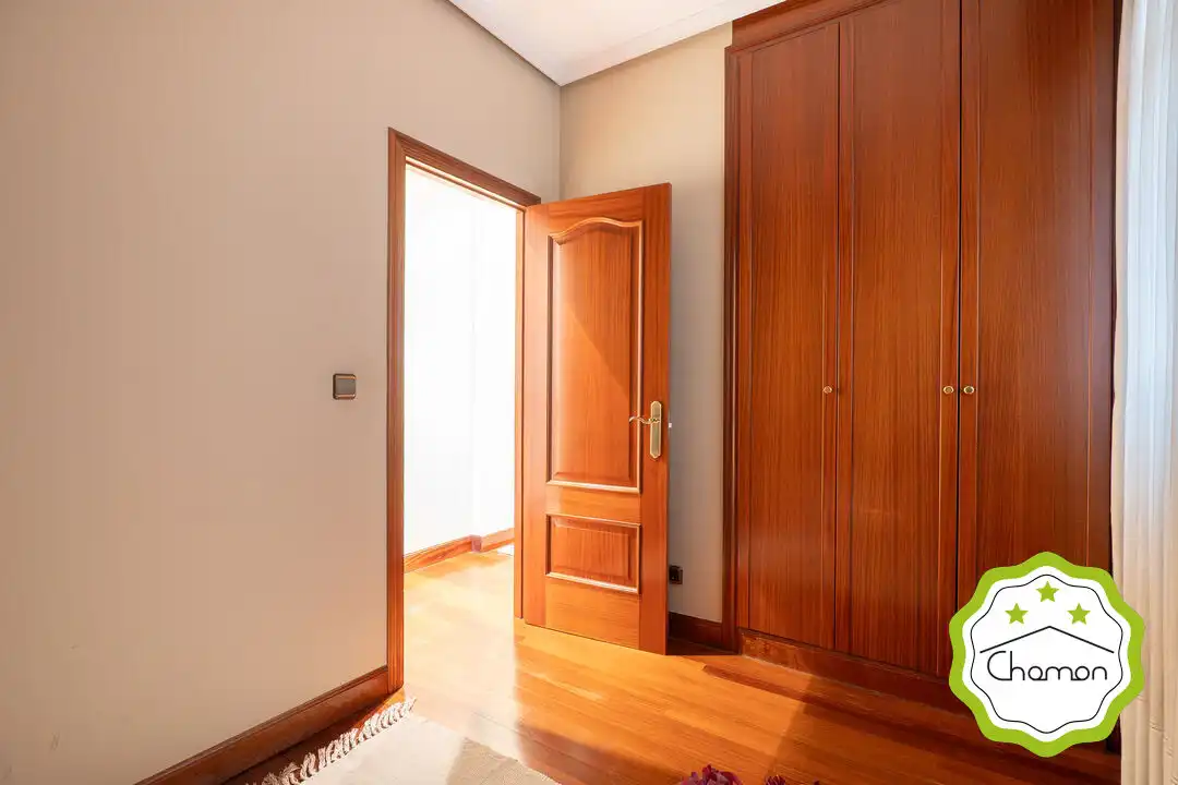 Piso en venta en Bilbao  con Calefacción y Balcón
