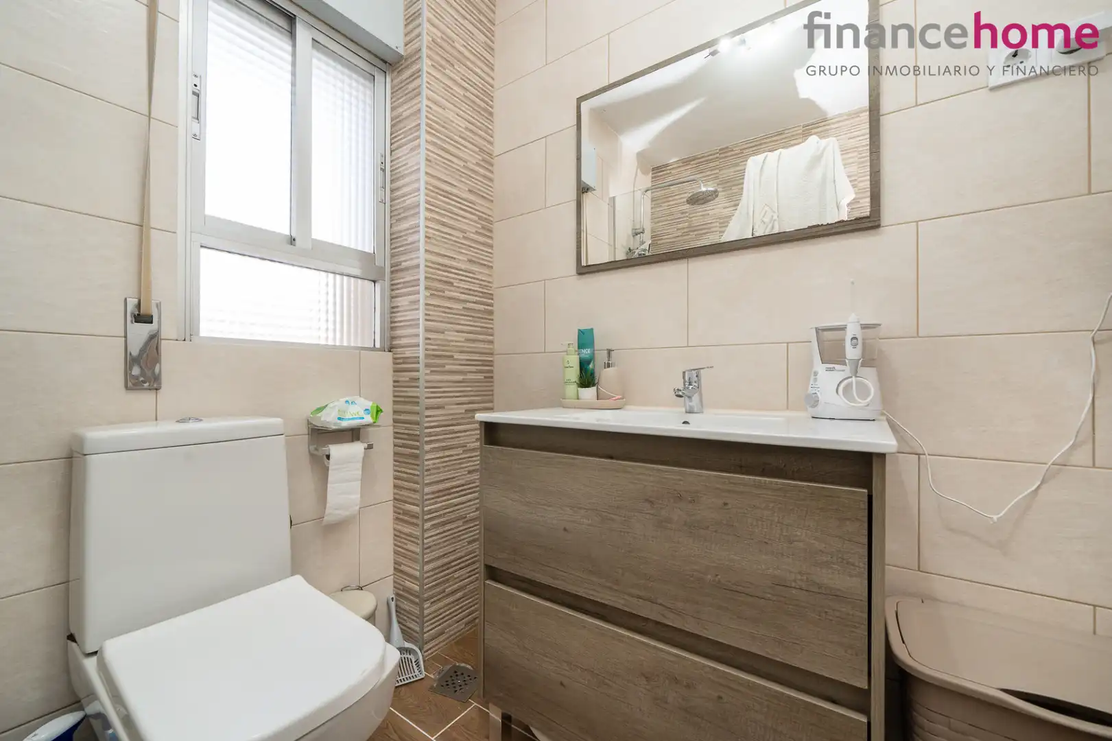 Bathroom of Flat for sale in Móstoles  with Air Conditioner, Heating and Terrace