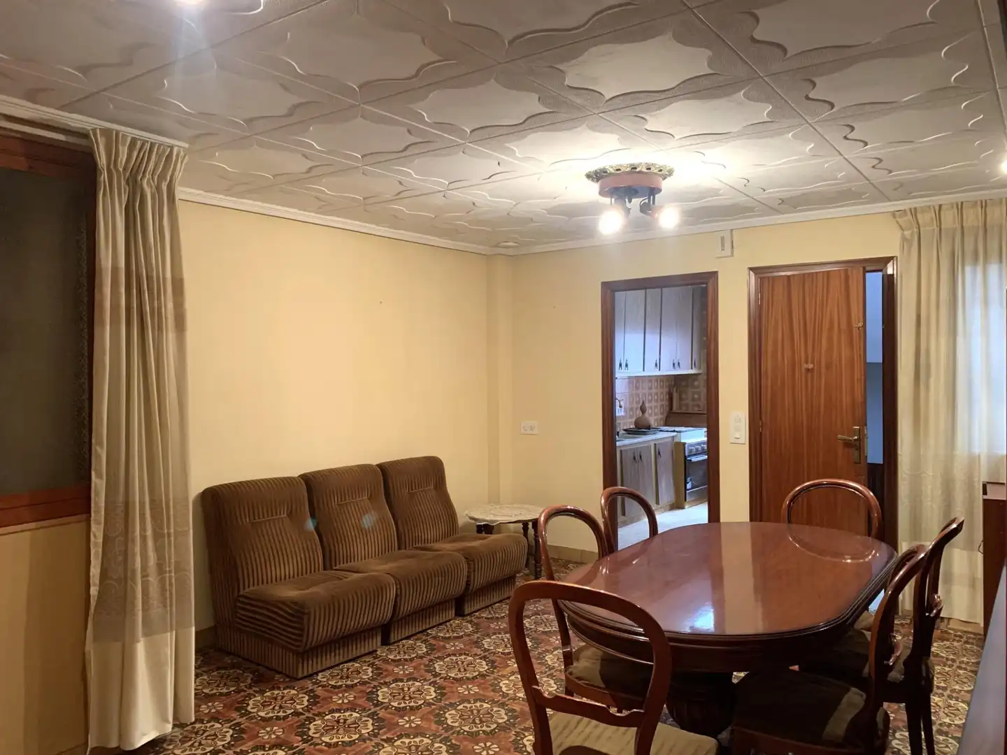 Piso en venta en Eslida con Terraza, Trastero y Balcón