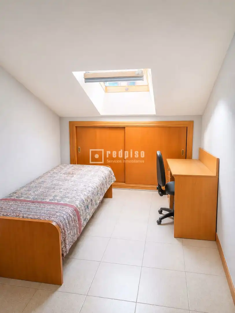 Bedroom of Duplexes for sale in Pinto  with Heating and Terrace