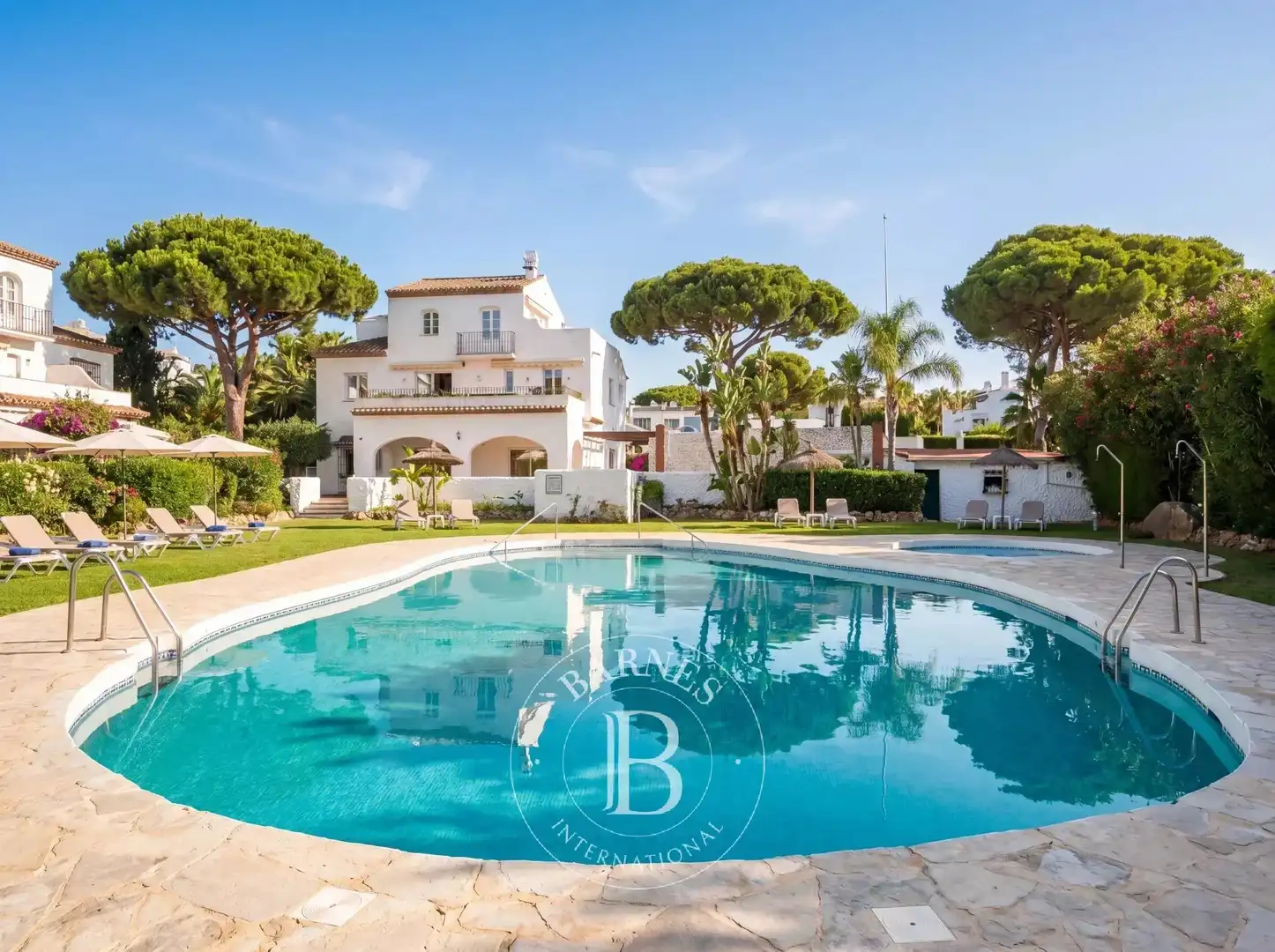 Jardín de Piso en venta en Estepona con Aire acondicionado, Calefacción y Terraza
