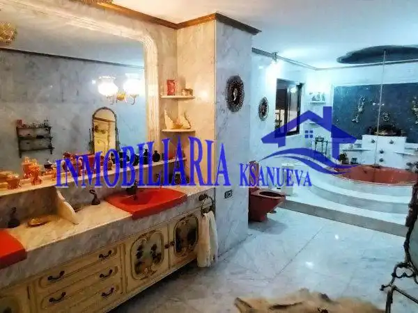Bedroom of Houses for sale in Córdoba  with Terrace and Swimming Pool
