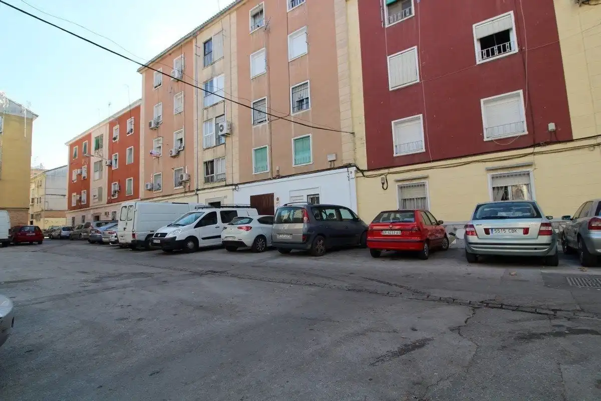 Parking of Flat for rent in Granada  with Air Conditioner, Heating and Furnished