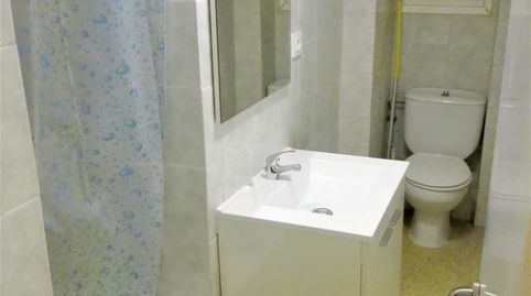 Foto 5 de Piso en venta en Amposta, Madrid Capital