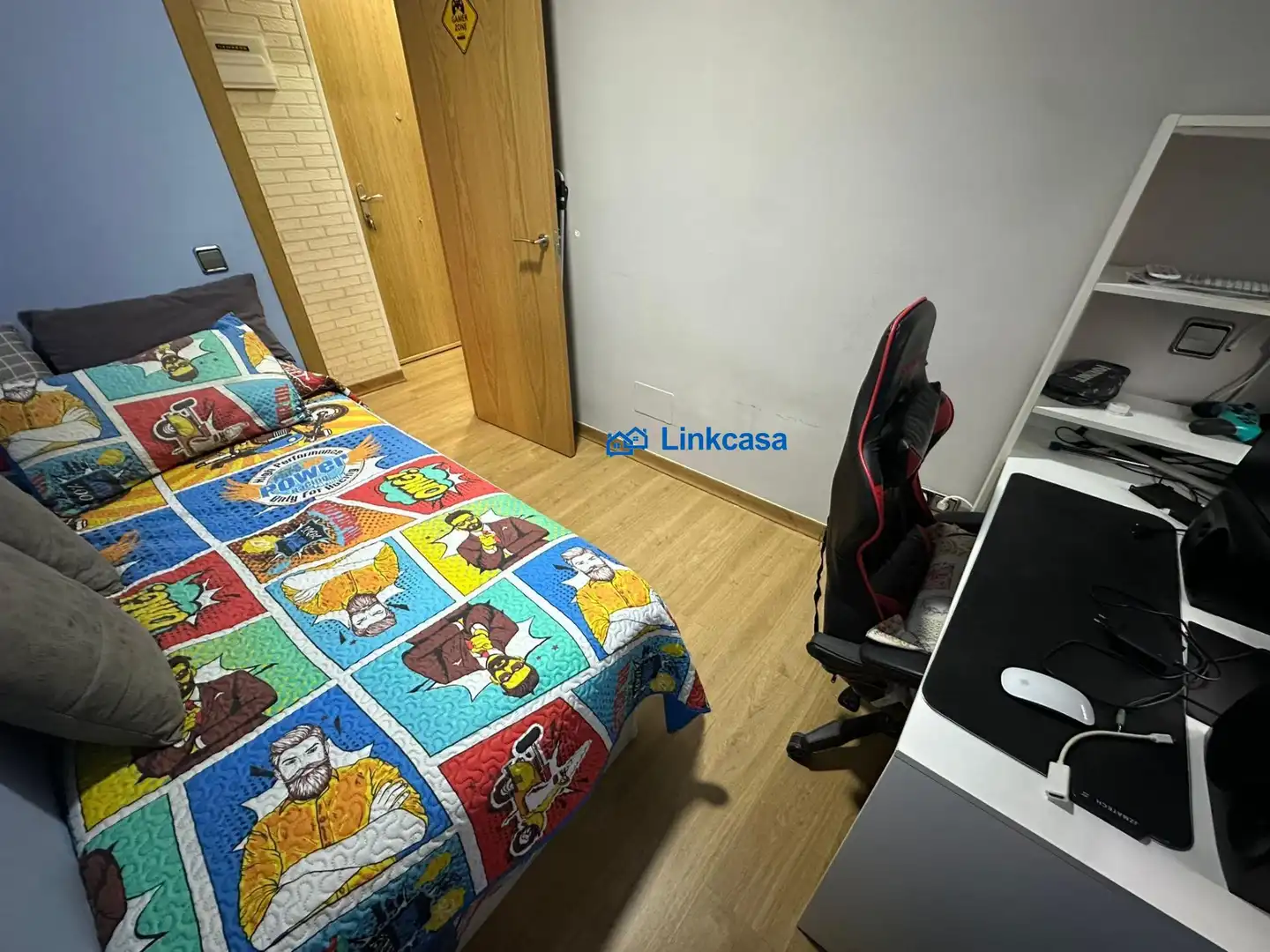 Dormitori de Pis en venda en Madrid amb Calefacció i Terrassa