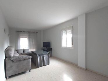 Piso con ascensor en venta en Utrera ciudad