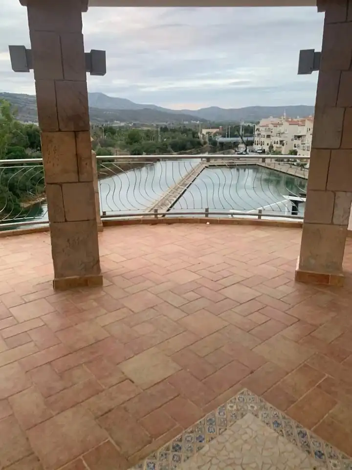 Local comercial en venda a Maritimo del Mediterraneo 100, imagen 2