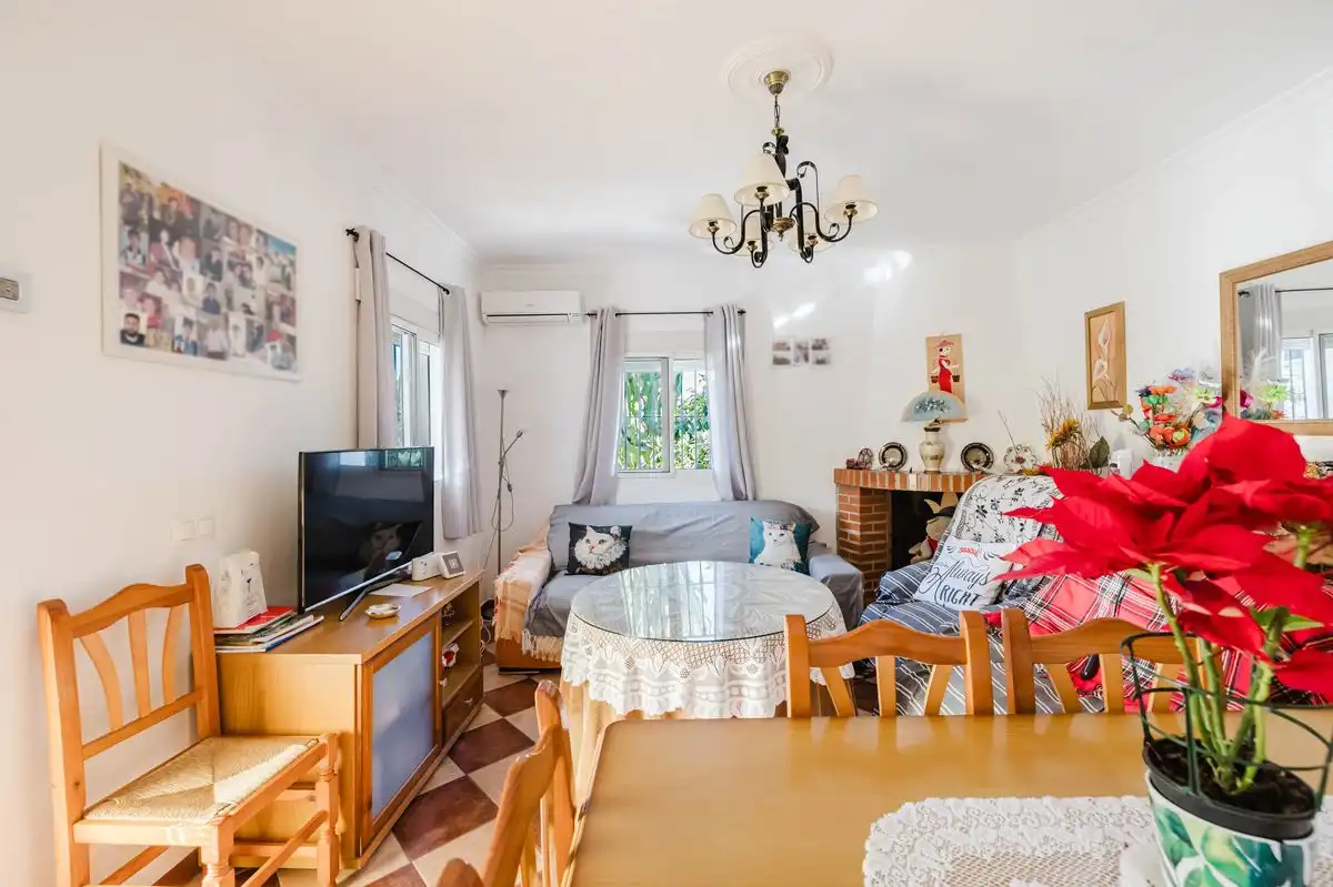 Villa con giardino in vendita a Alcaucín, imagen 10