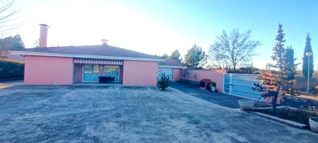 Casa-chalet en Venta en Reyes Católicos - Paseo San Antonio