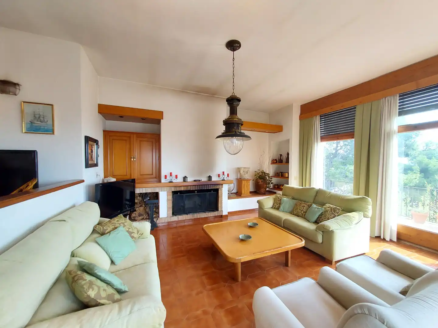 Living room of Houses for sale in El Vendrell  with Private garden, Terrace and Storage room