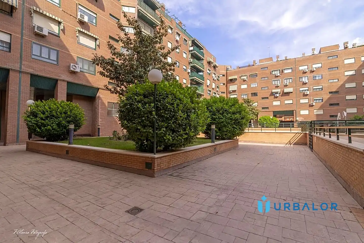 Vista exterior de Piso en venta en Alcorcón con Aire acondicionado, Calefacción y Parquet