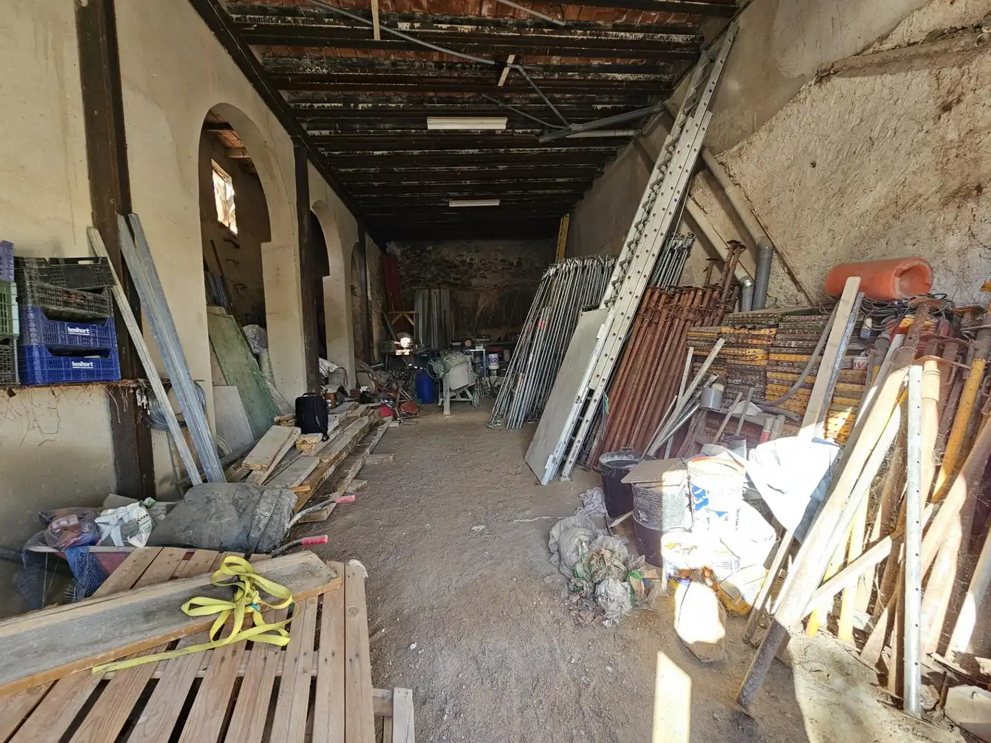 Local en venta en Sant Cebrià de Vallalta