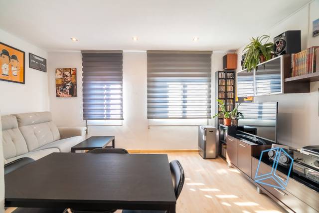 Piso en Venta en Carrer de l'Orfeó Català en Les Planes