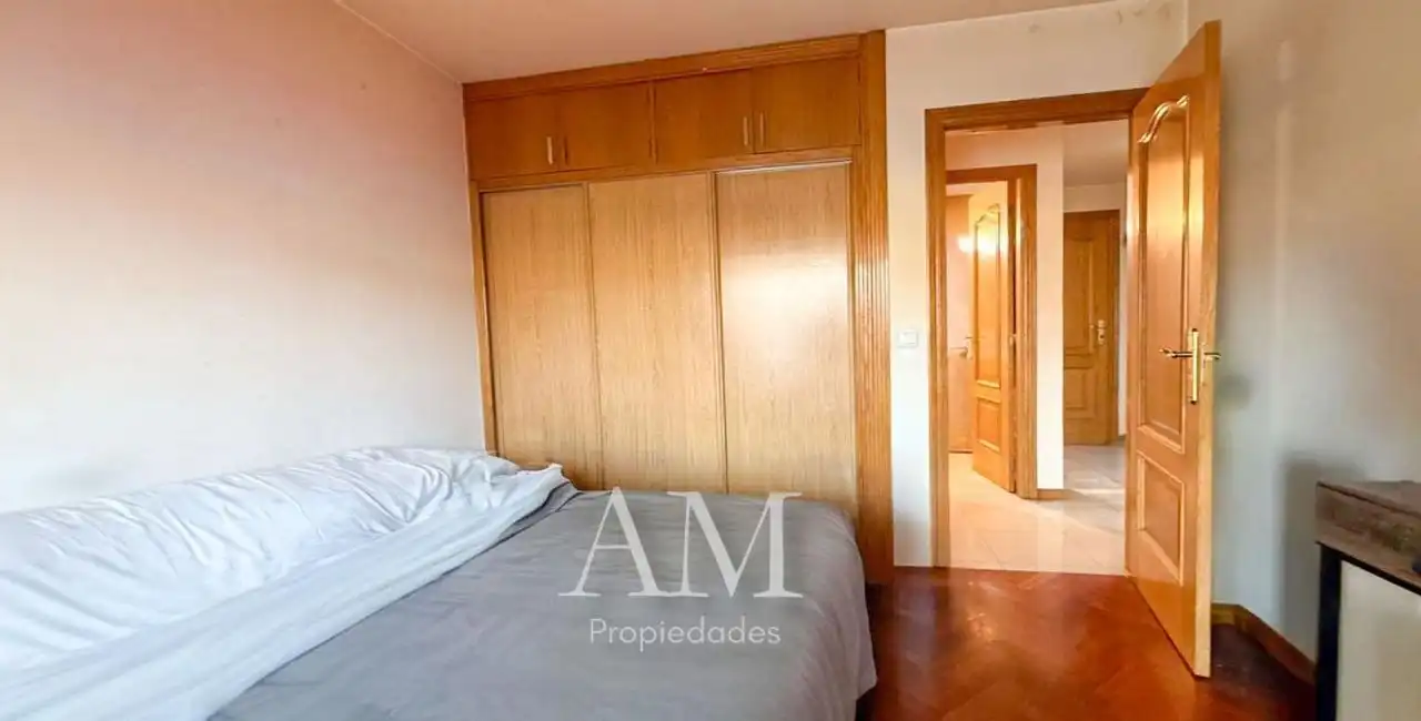 Dormitori de Pis en venda en Soutomaior amb Calefacció, Terrassa i Traster