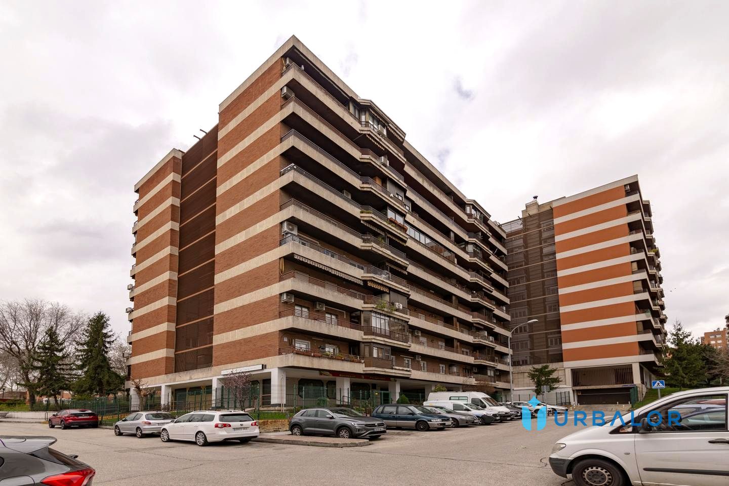 Vista exterior de Pis en venda en Alcorcón amb Calefacció i Terrassa