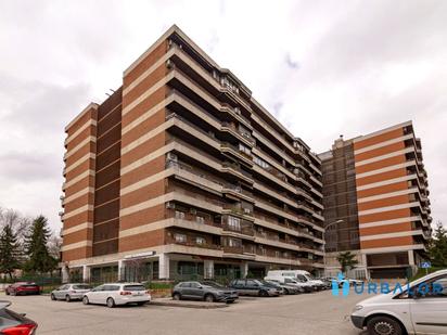 Vista exterior de Pis en venda en Alcorcón amb Calefacció i Terrassa