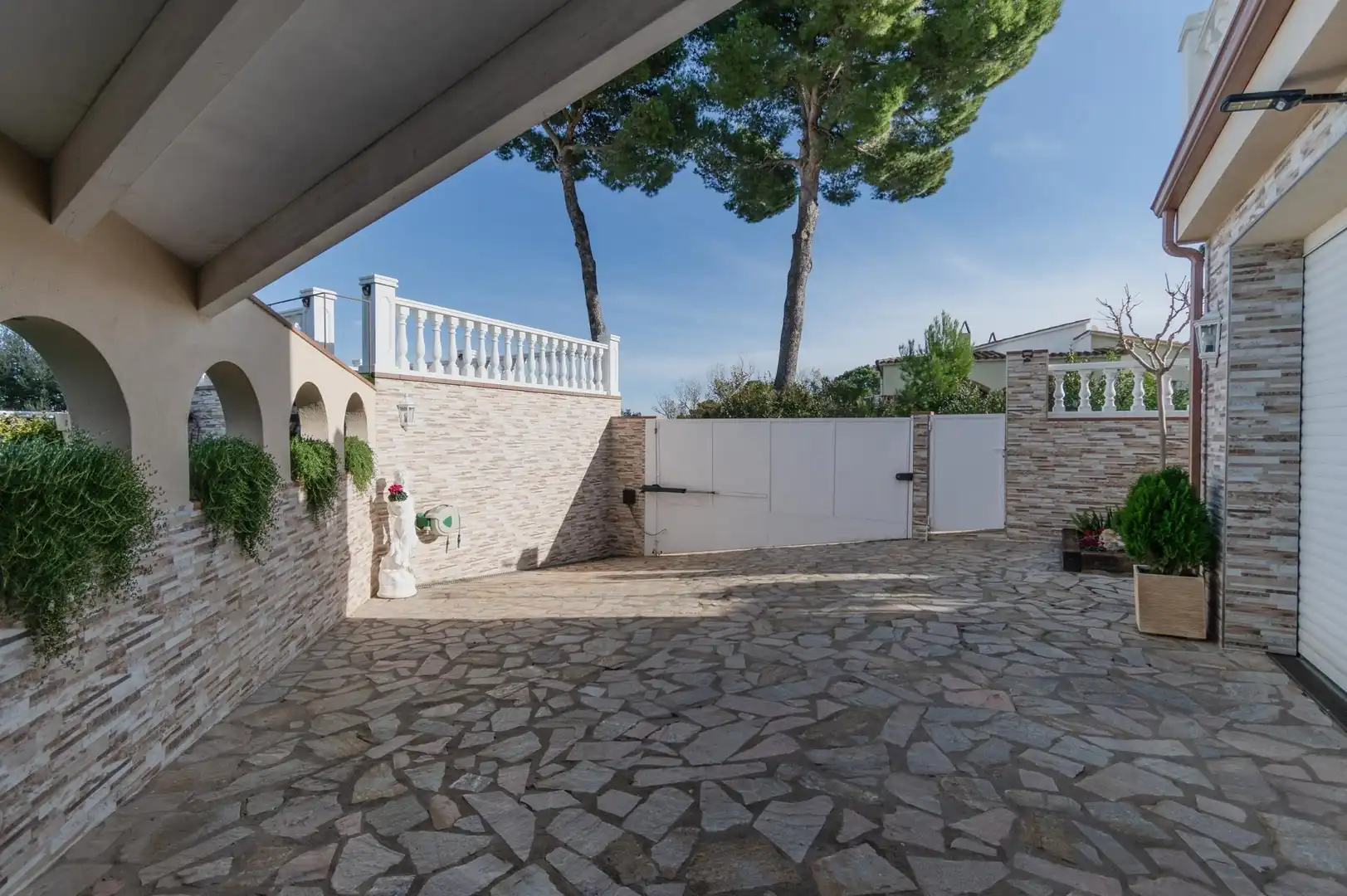 Detached house with terrace for sale in Pals, imagen 9