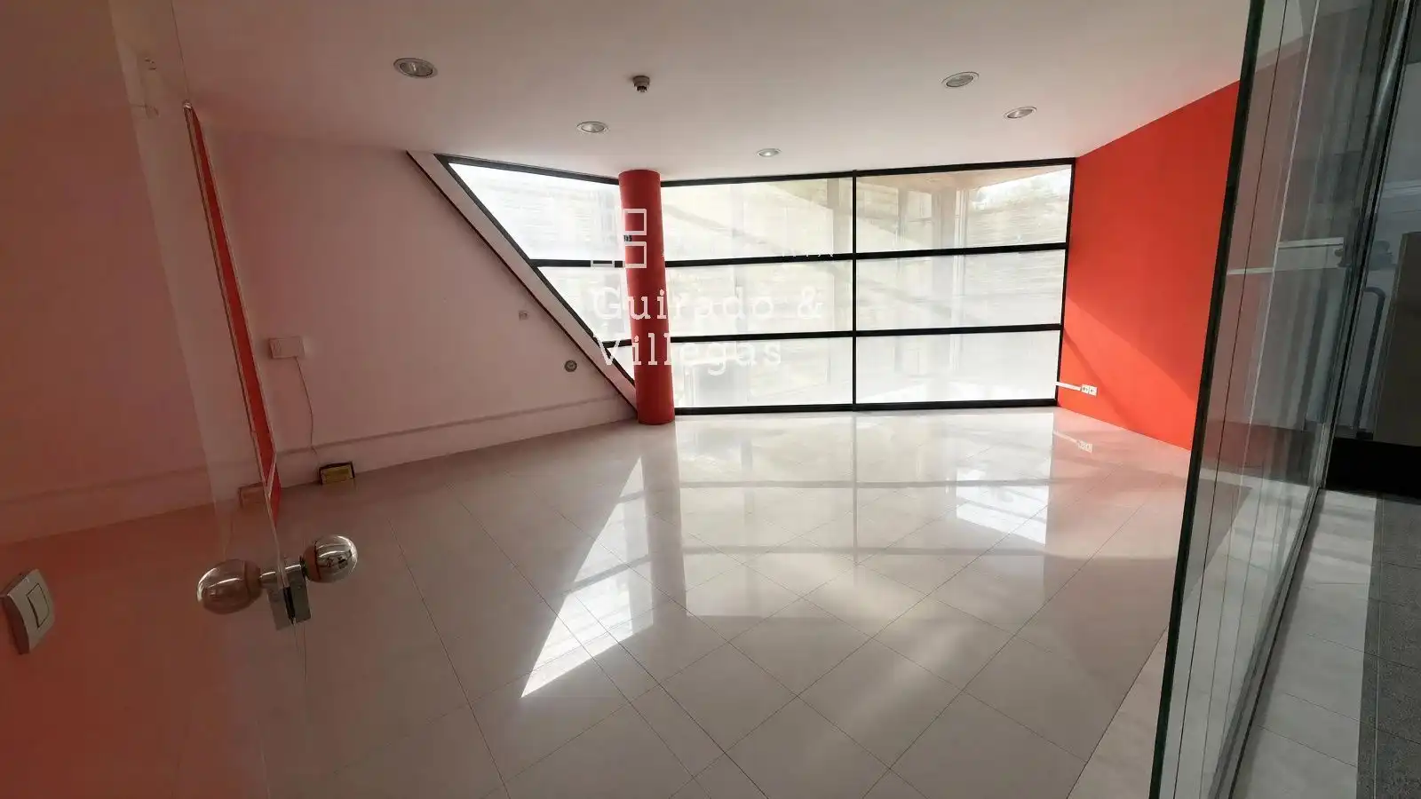 Local comercial en venda a Avenida Sant Ildefons, imagen 16