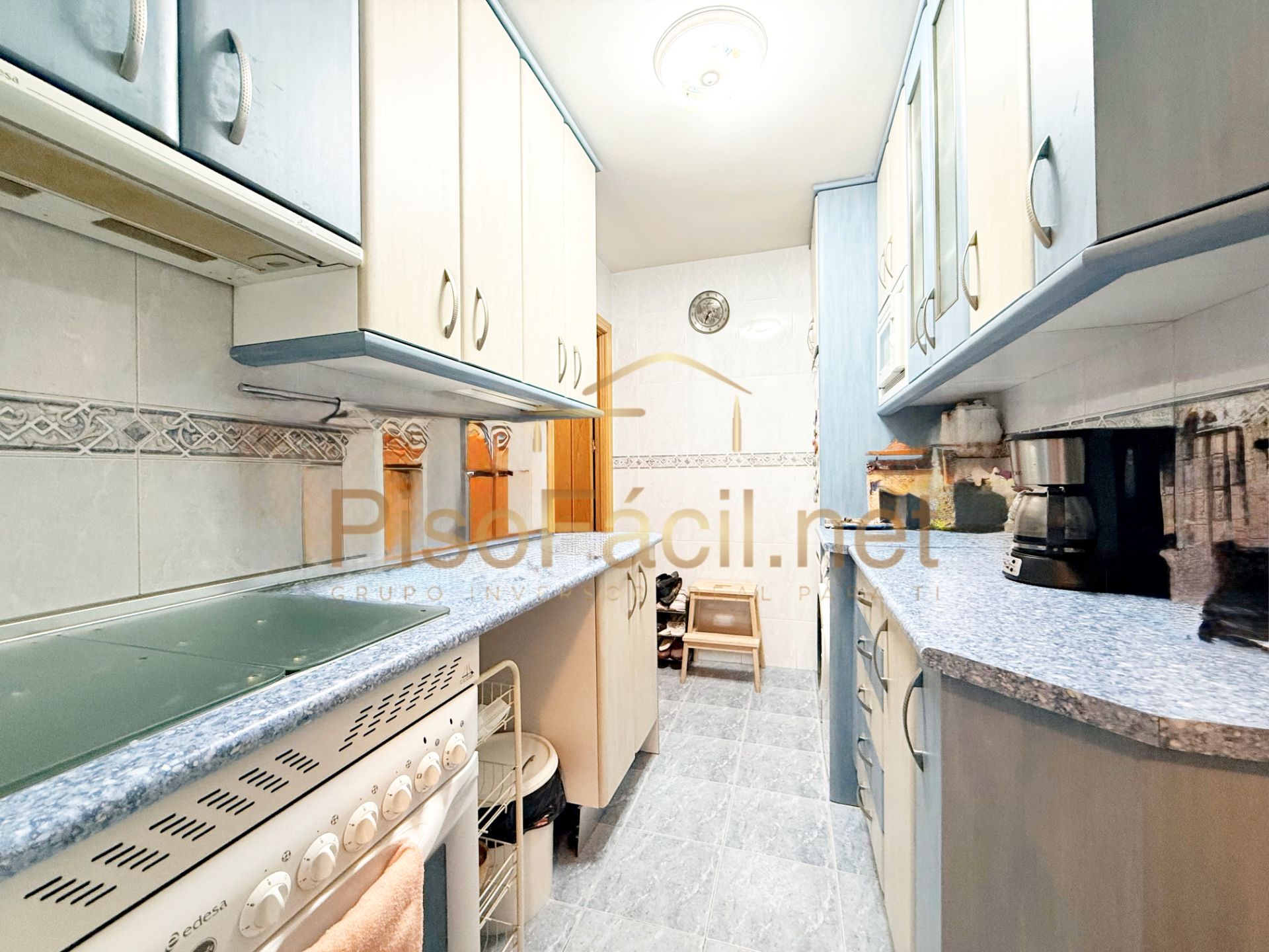 Cocina de Local en venta en Parla con Calefacción