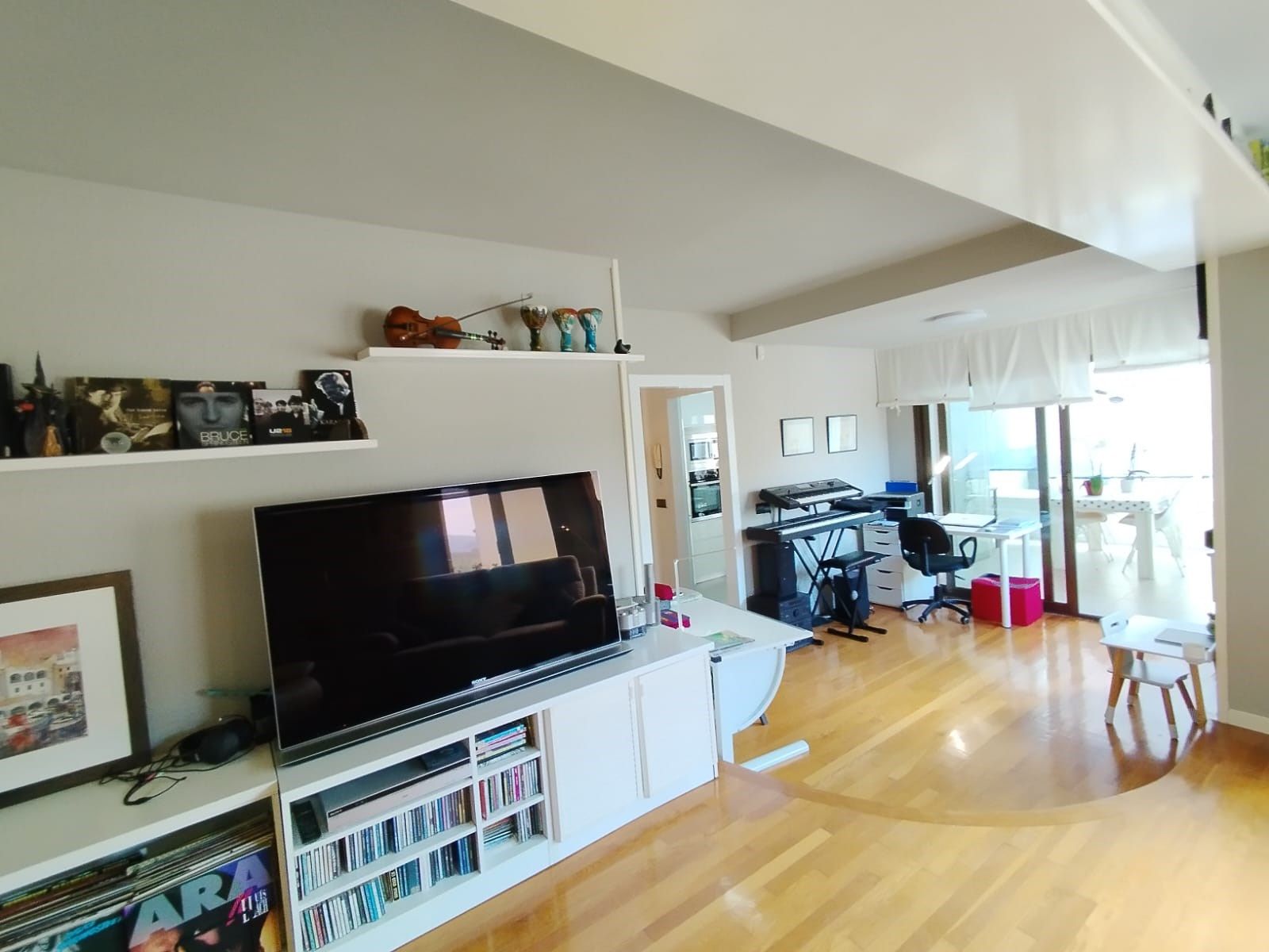 Sala d'estar de Casa adosada en venda en Palamós amb Calefacció, Terrassa i Traster