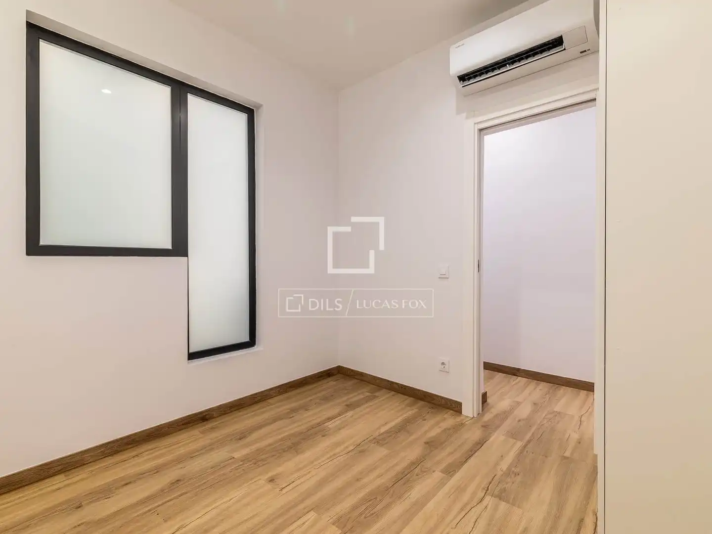 Habitación de Piso en venta en Madrid con Aire acondicionado y Balcón