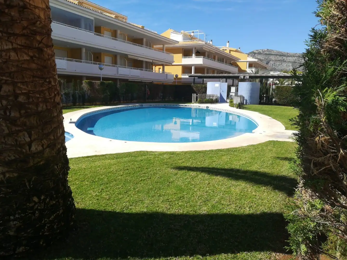 Schwimmbecken von Wohnungen zur Miete in Oropesa del Mar / Orpesa mit Klimaanlage, Terrasse und Möbliert