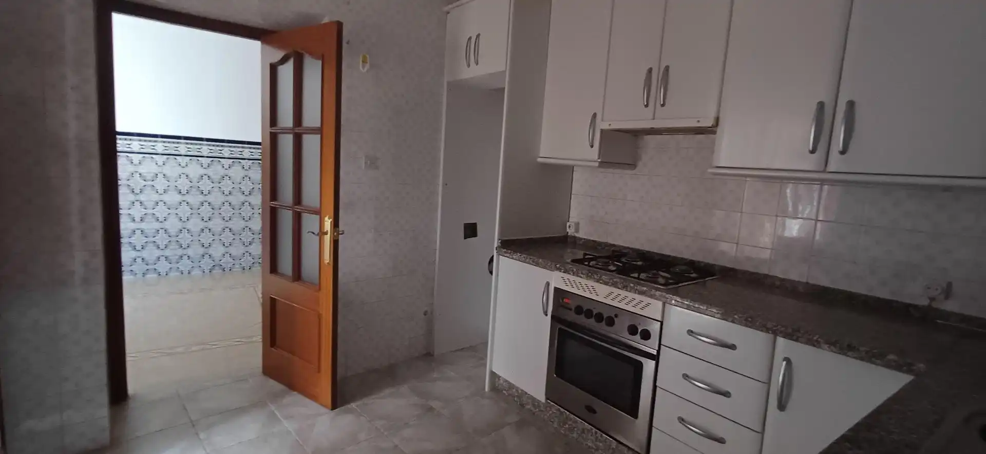Cuina de Casa o xalet en venda en Cheles amb Terrassa, Traster i Balcó