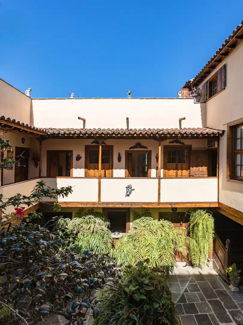 Vista exterior de Casa o chalet en venta en Icod de los Vinos con Calefacción, Jardín privado y Parquet