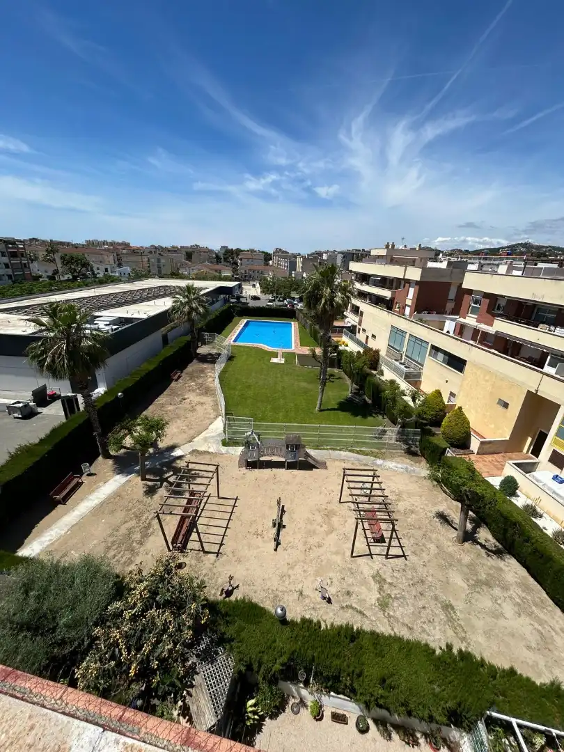 Swimming pool of Flat for rent in Cunit  with Air Conditioner, Terrace and Furnished