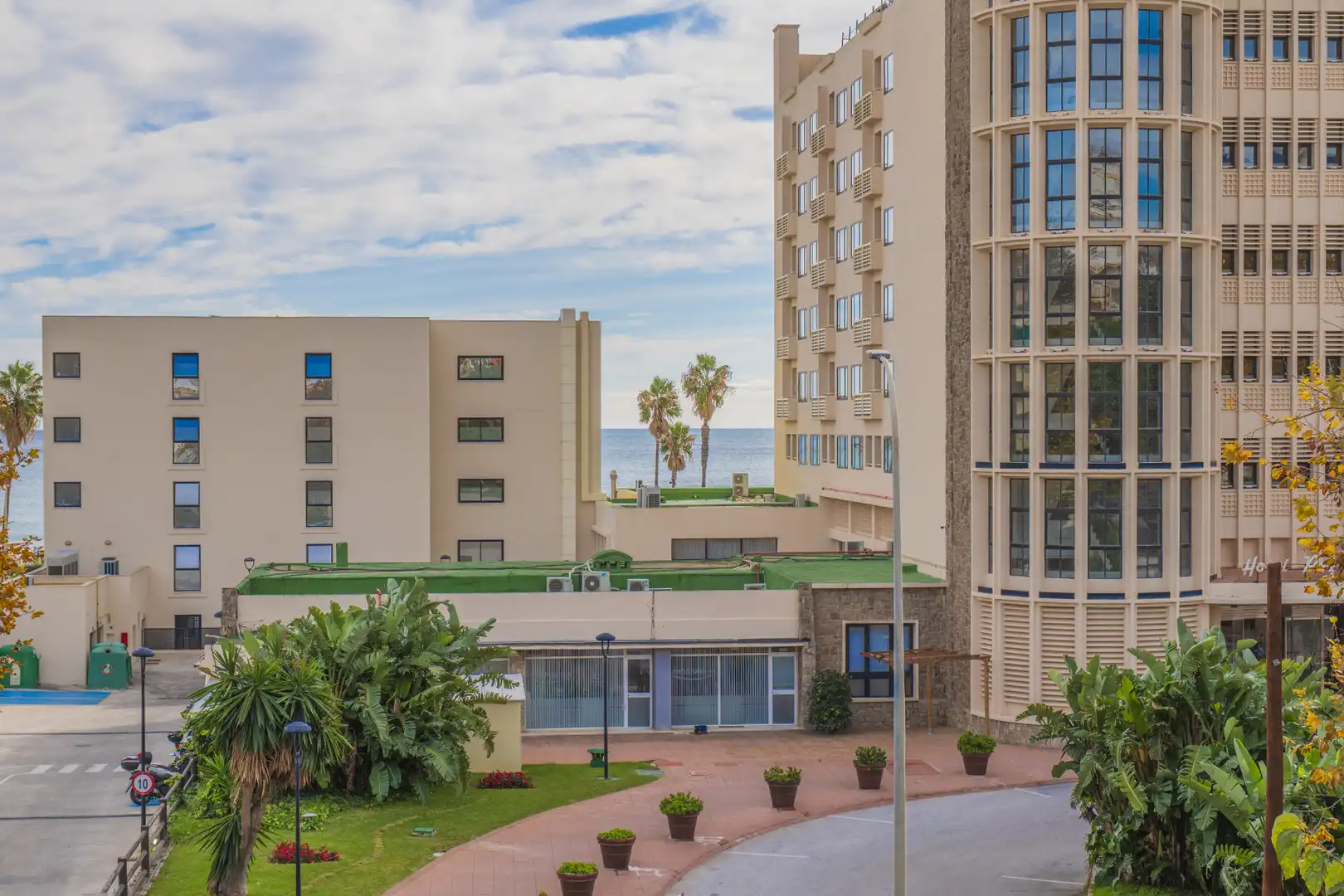 Vista exterior de Piso en venta en Torremolinos con Aire acondicionado, Terraza y Internet