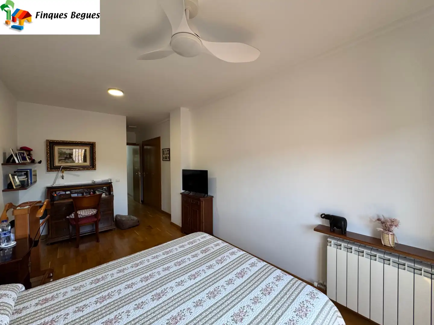 Habitación de Dúplex en venta en Begues con Calefacción, Parquet y Terraza