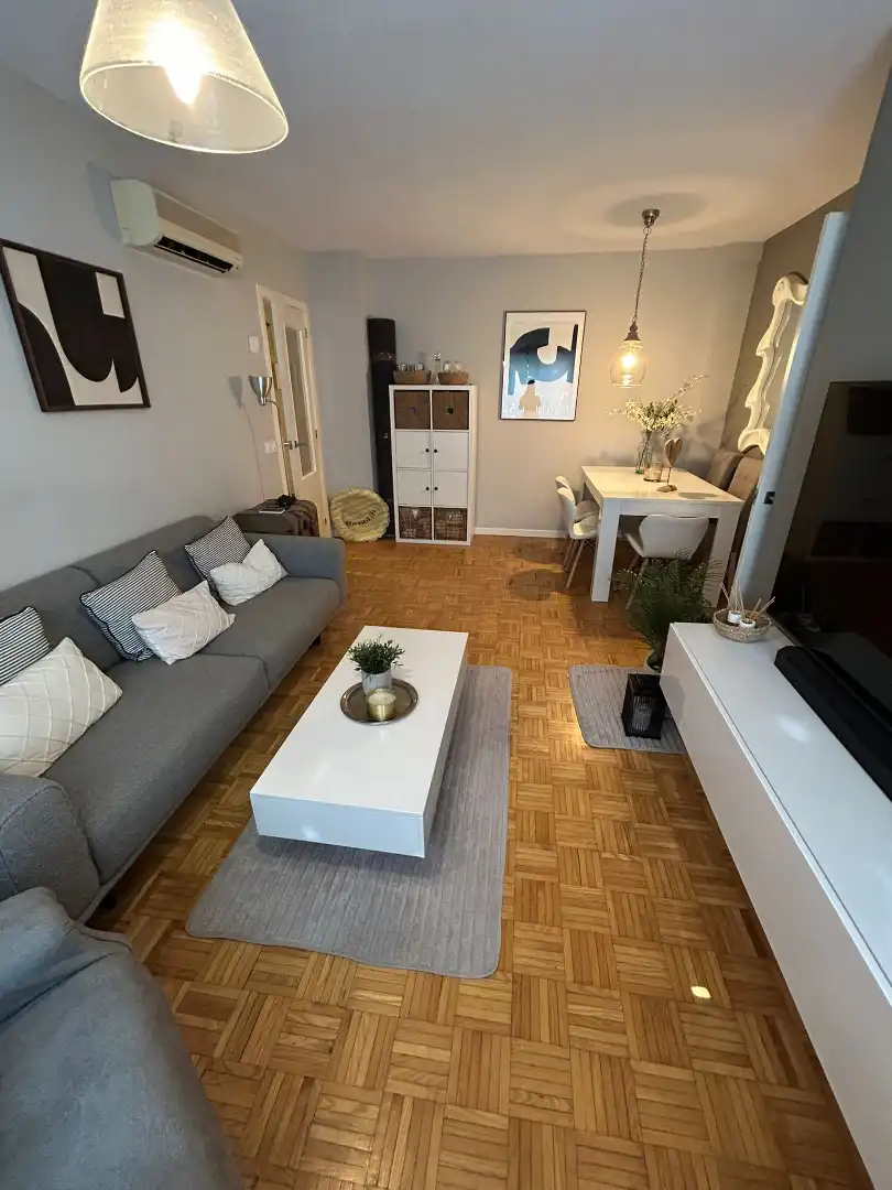 Sala d'estar de Pis en venda en Mejorada del Campo amb Aire condicionat, Calefacció i Parquet
