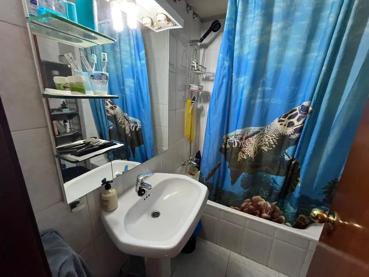 Bathroom of Flat for sale in Zaragoza  with Heating and Furnished