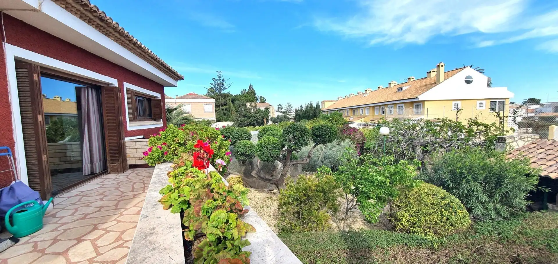 Terrassa de Casa o xalet en venda en Sant Joan d'Alacant amb Aire condicionat, Calefacció i Jardí privat