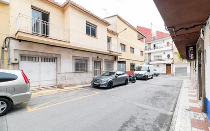 Vista exterior de Casa o xalet en venda en Maracena amb Aire condicionat i Balcó