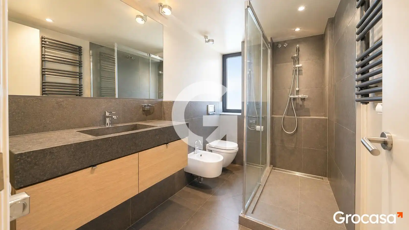 Baño de Piso en venta en Barcelona con Aire acondicionado, Calefacción y Amueblado
