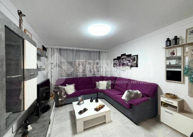 Piso en Venta en Los Tarahales - La Paterna