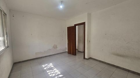 Foto 4 de Piso en venta en Del Olivino, Colonia Requena, Alicante / Alacant