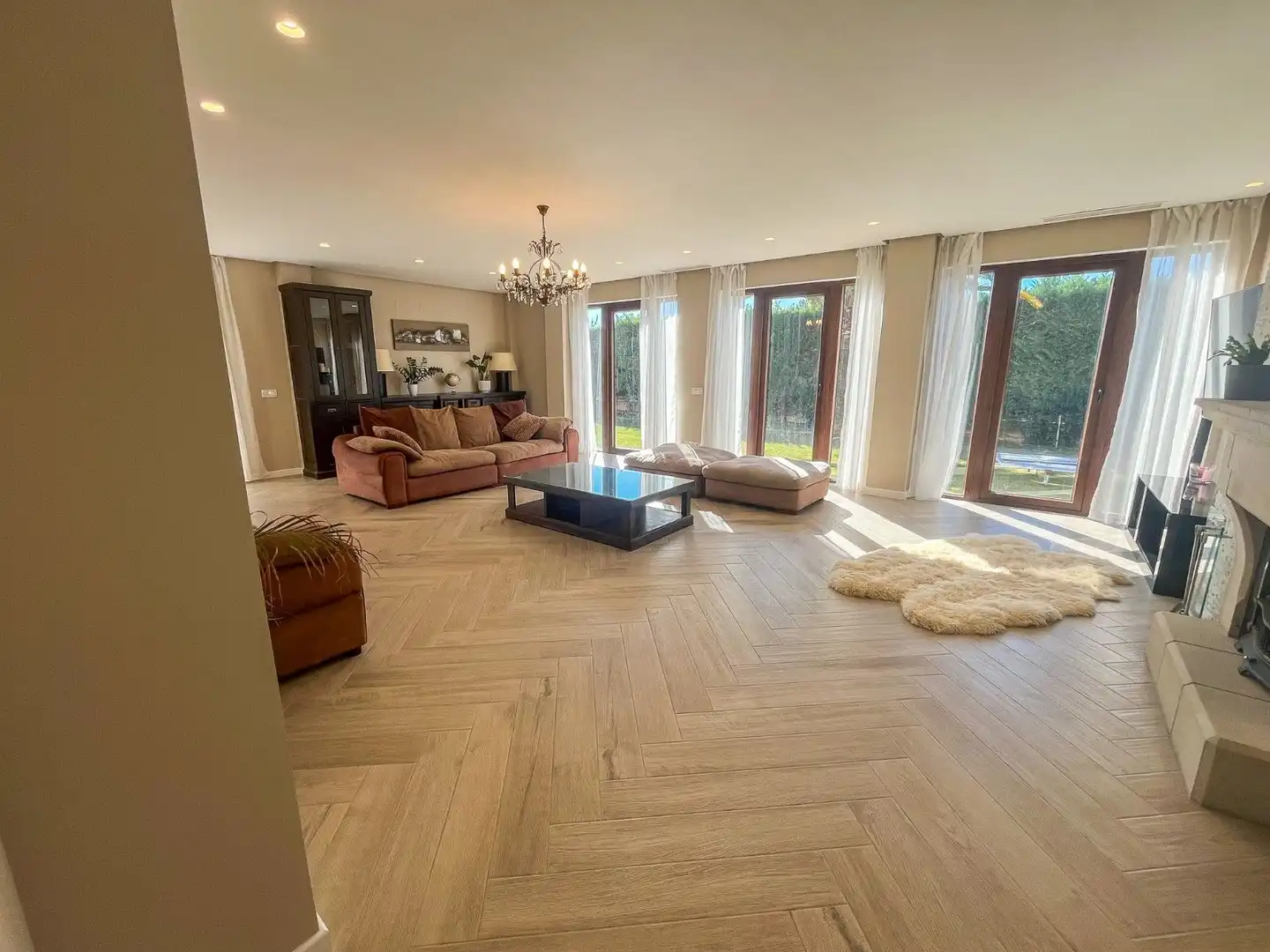 Villa con terrazza in vendita a Golf Bahía, imagen 14
